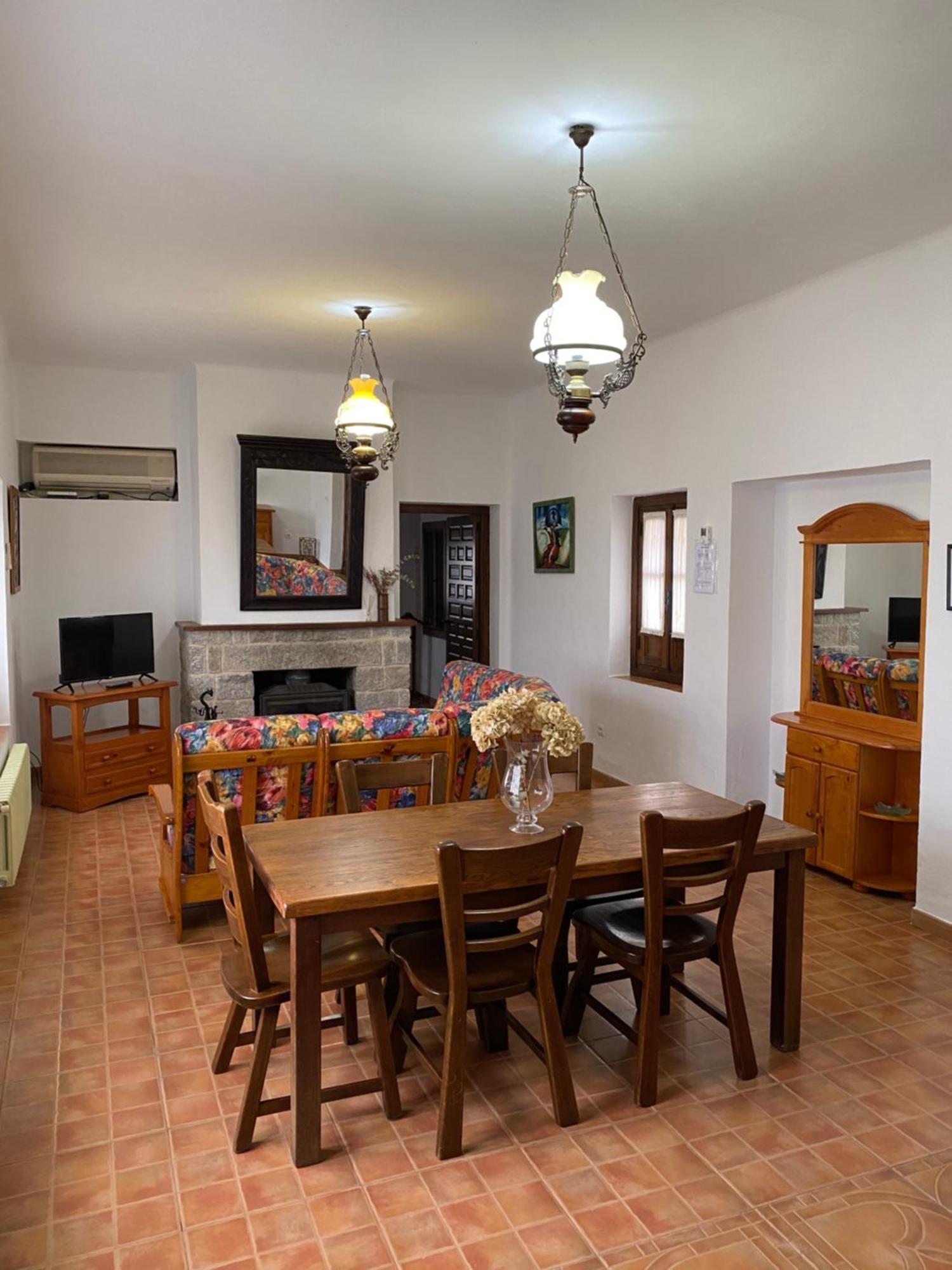 Apartamentos Turisticos Rurales Dos Fuentes Cordoba Dış mekan fotoğraf